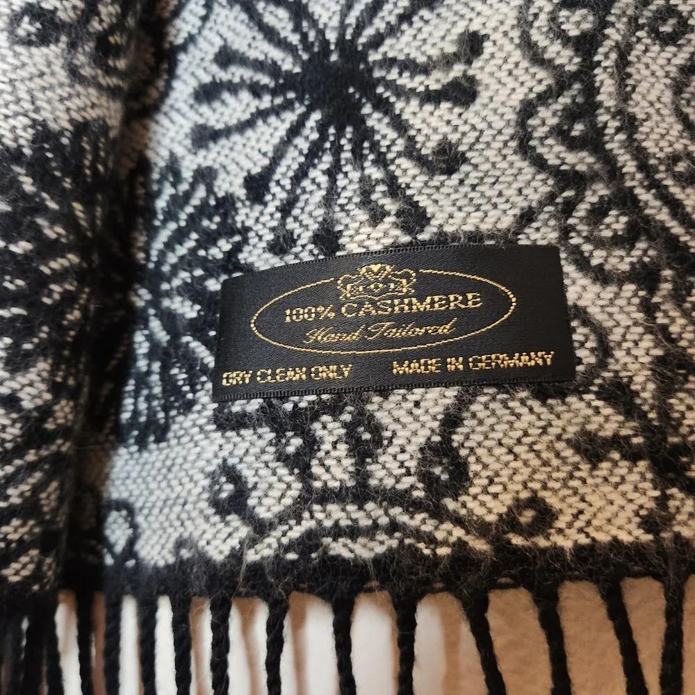Hand Tailored 100% Cashmere Black Gray Spiral Floral Tassel Scarf Soft Germany